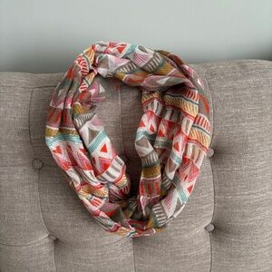 Aztec infinity scarf